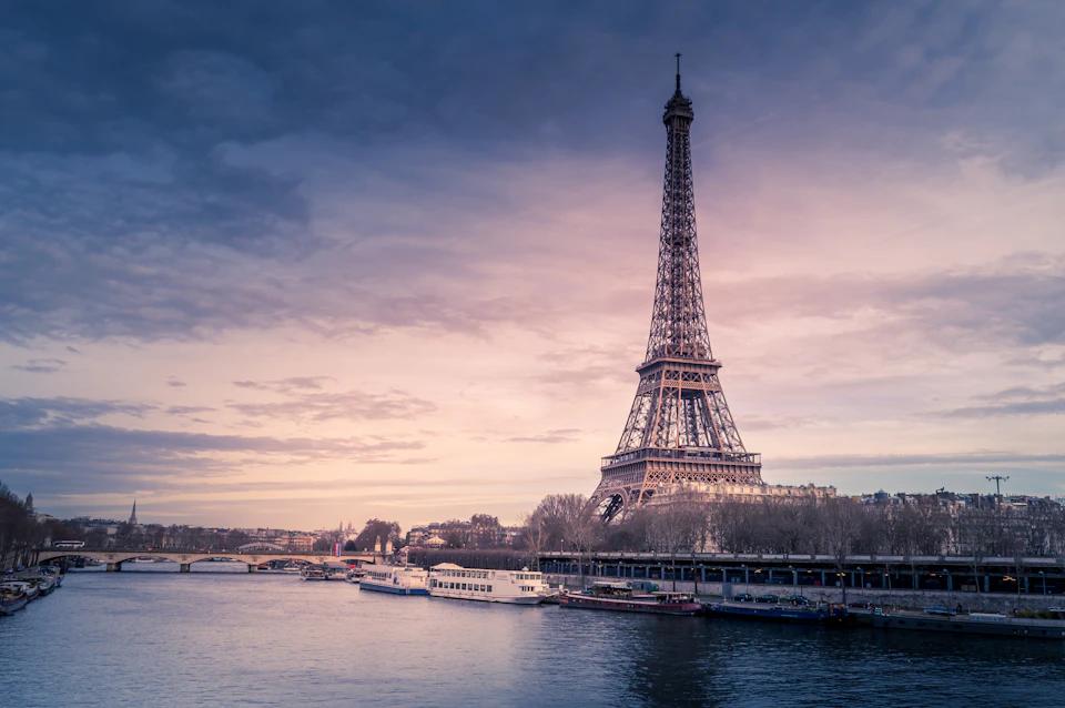 Paris city guide preview